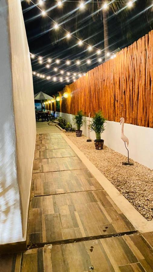 Casa Delfines Rio Lagartos 호텔 외부 사진