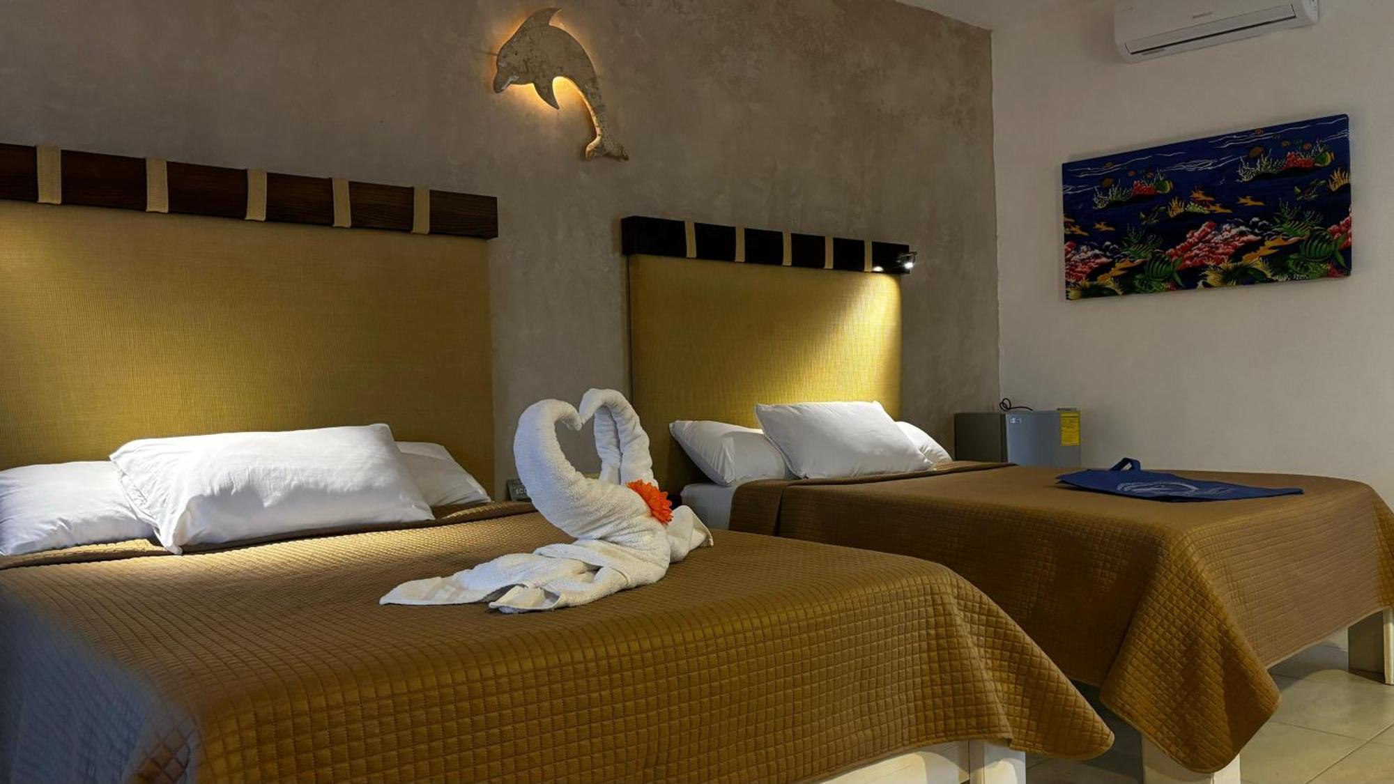 Casa Delfines Rio Lagartos 호텔 외부 사진